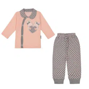 بلوز صورتی و شلوار طوسی