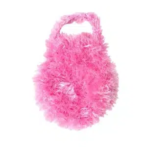 لیف نوزاد صورتی با پس زمینه سفید