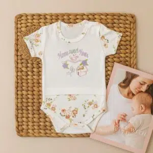 بادی نوزادی پنبه ای با اکسسوری عکاسی